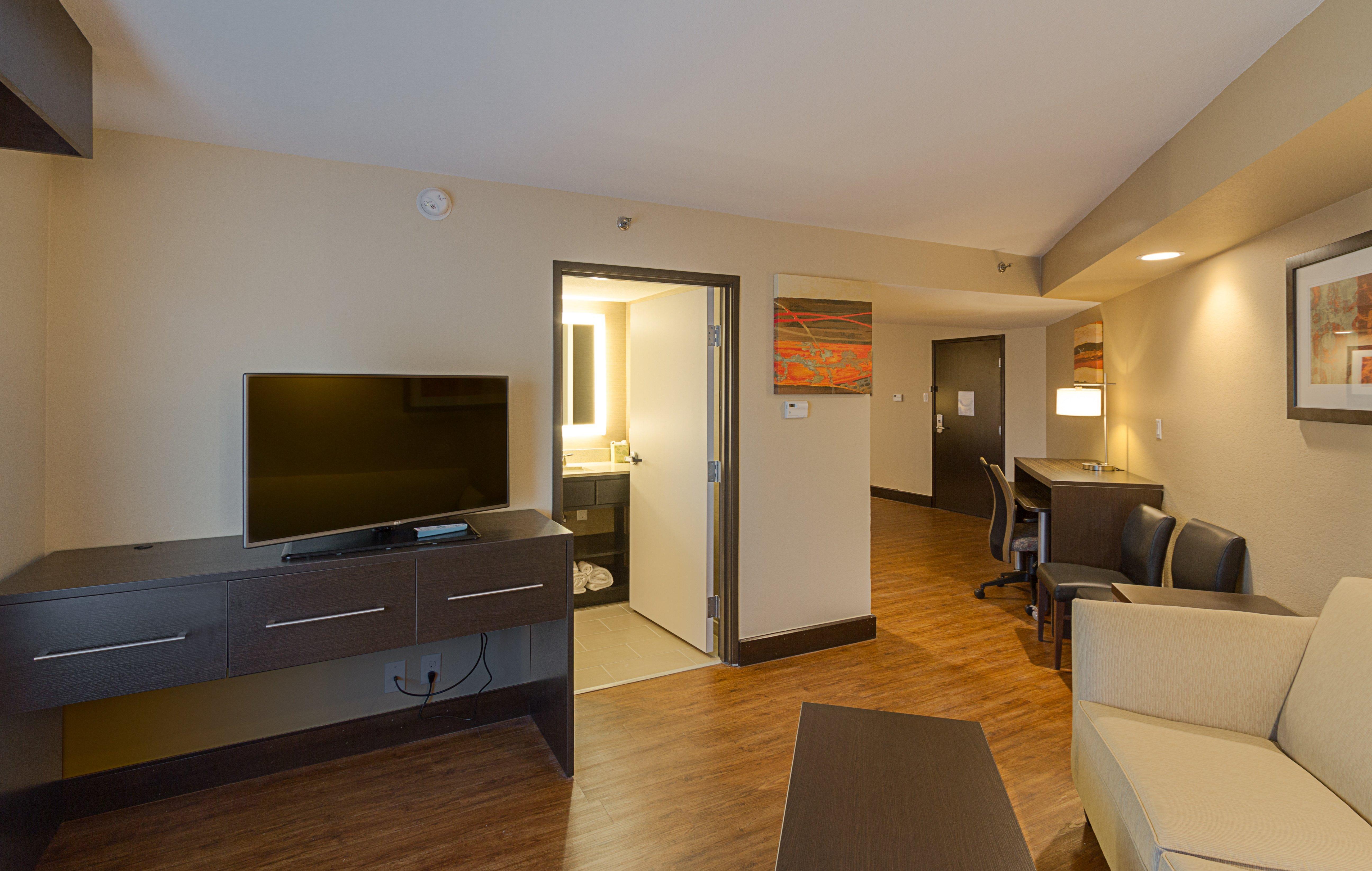 Holiday Inn Express & Suites San Antonio Medical - Six Flags By Ihg Exterior foto